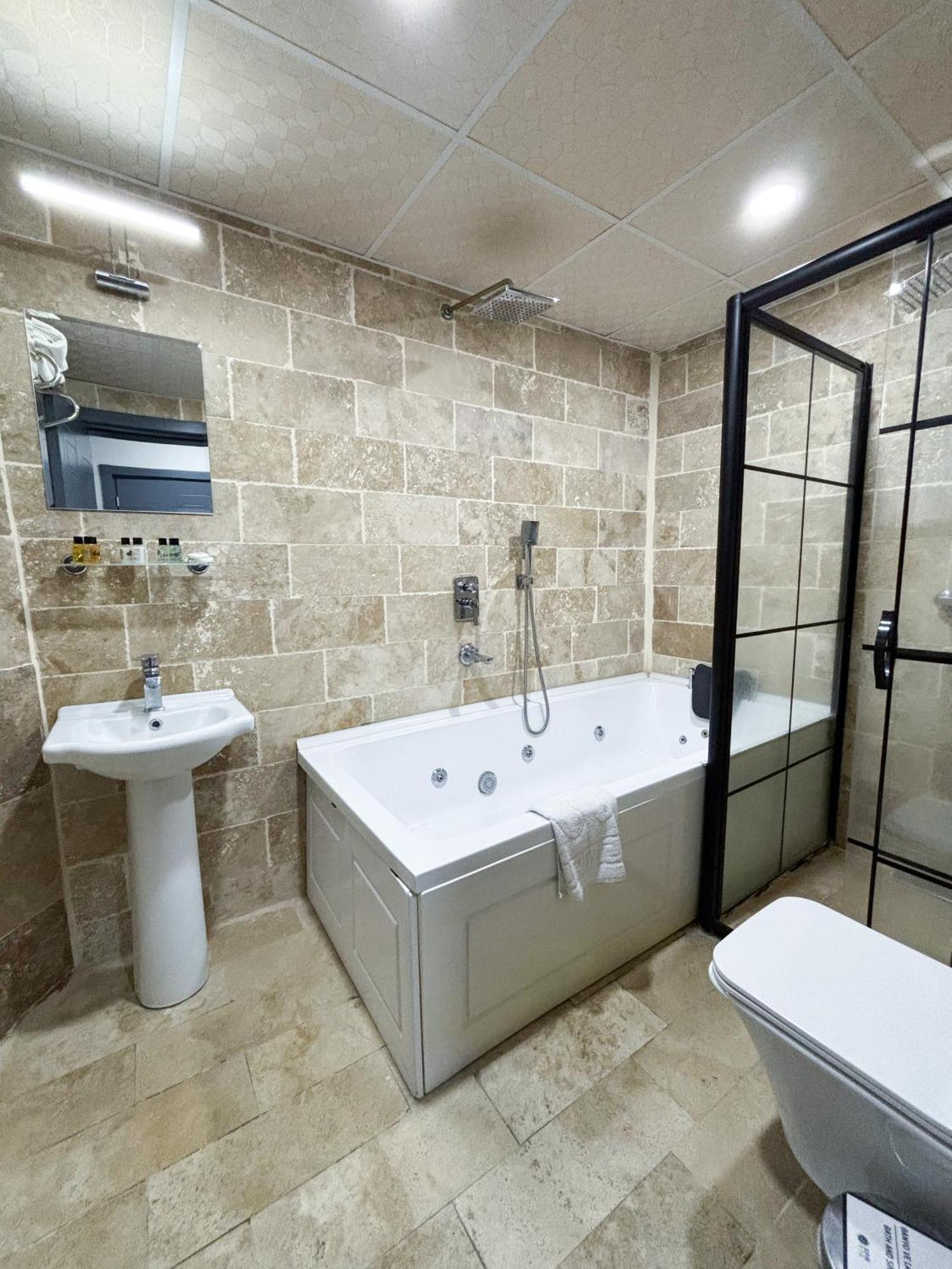 Whitestone Hotel Невшехир Экстерьер фото